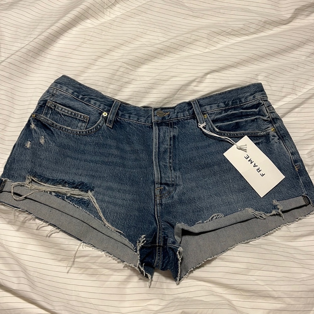 Frame front cuff shorts